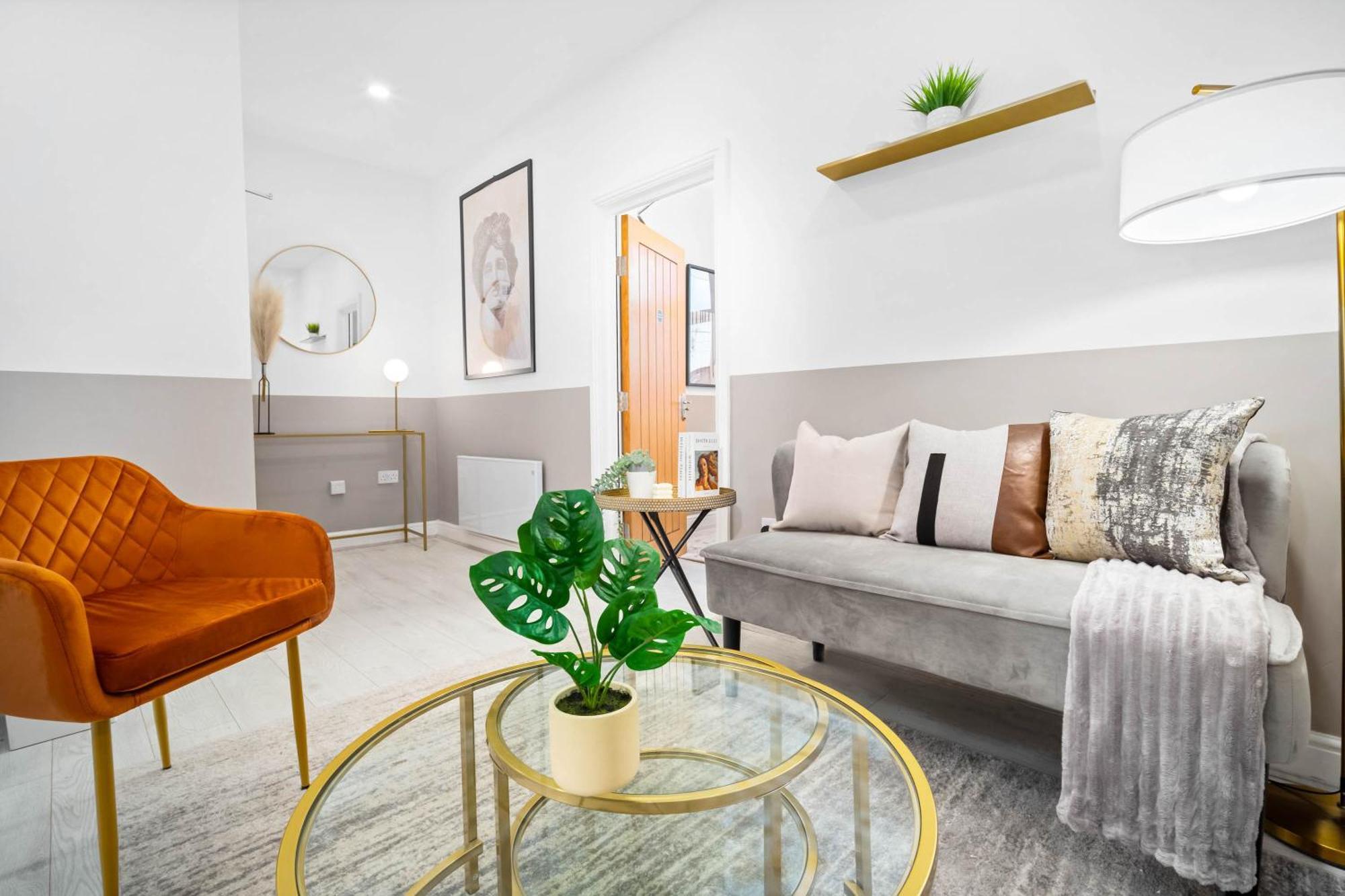 Luxury Apartment - Wifi - Smart Tv - Near City Centre - 2Mr 버밍엄 객실 사진