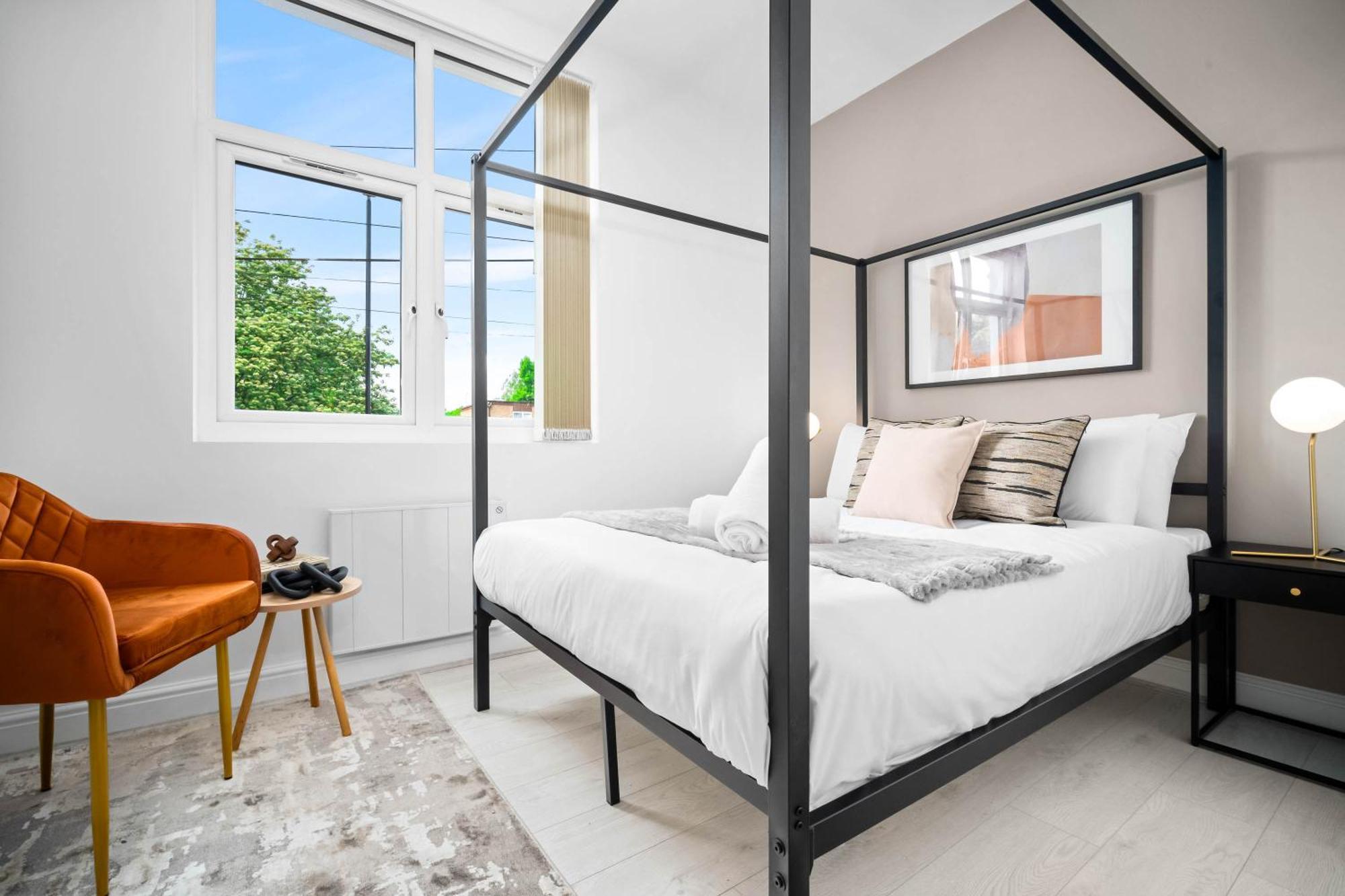 Luxury Apartment - Wifi - Smart Tv - Near City Centre - 2Mr 버밍엄 객실 사진